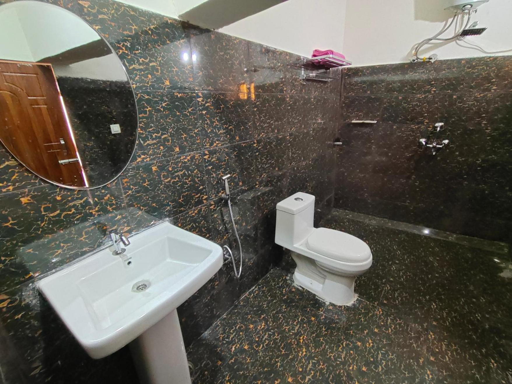 Alaknanda Homestay Karnaprayag Экстерьер фото